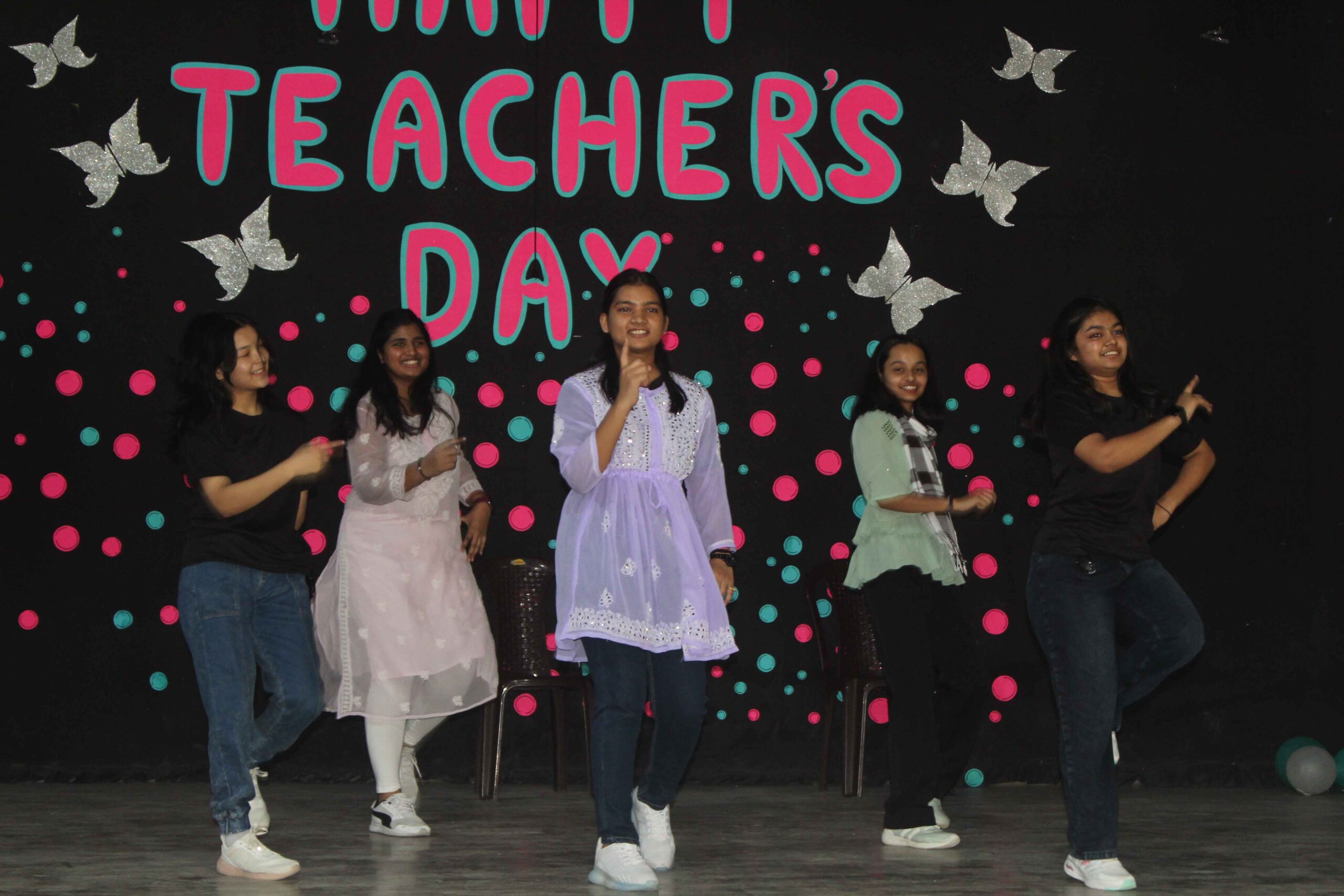 girls boarding school, all girls boarding school, boarding school in Dehradun, 