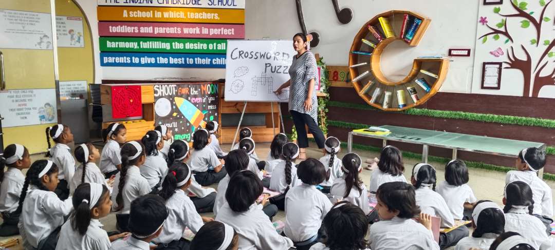  girls boarding school
